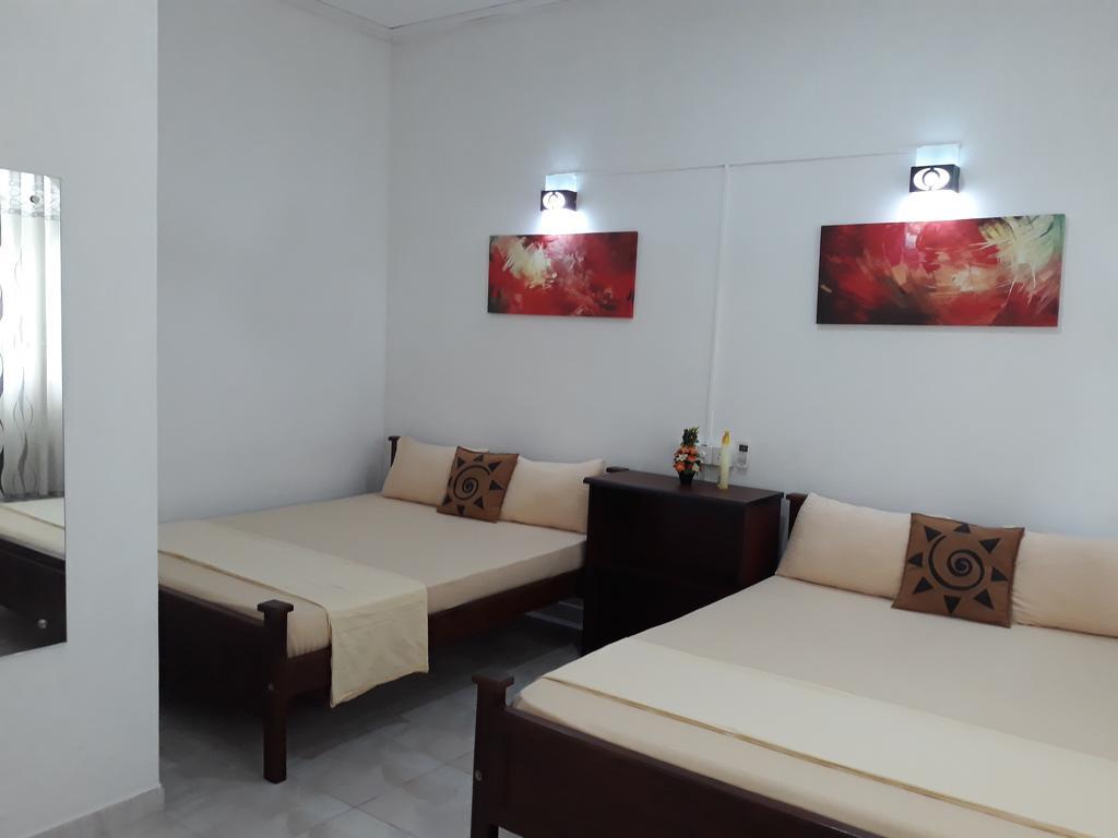 Aegle Residence Negombo Exterior foto
